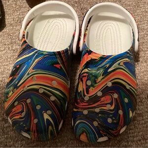 CROCS Kids Multicolor Swirl Clogs